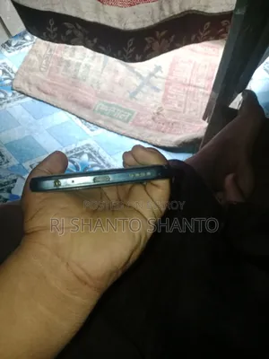 Vivo Y33s 128 GB