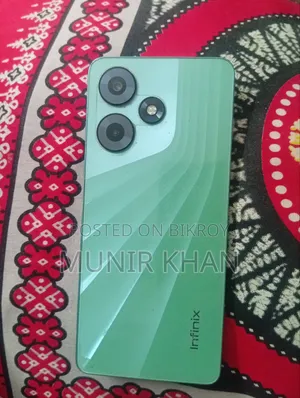 ইনফিনিক্স হট ৩০ ১২৮ জিবি