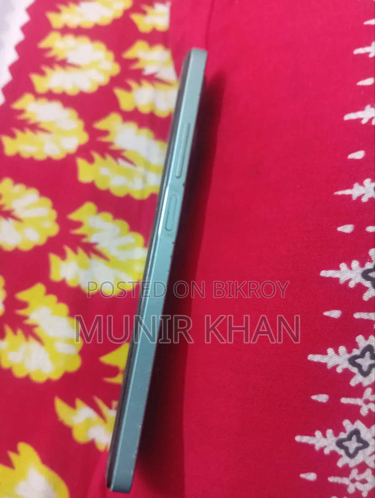 ইনফিনিক্স হট ৩০ ১২৮ জিবি