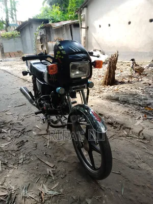 রানার এফ১০০ - ৬এ ২০২০ ব্ল্যাক