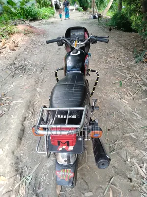 রানার এফ১০০ - ৬এ ২০২০ ব্ল্যাক