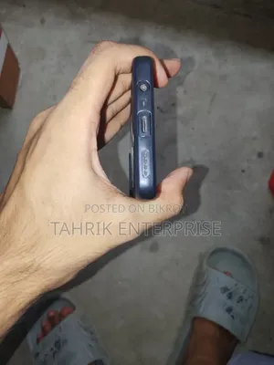 রিয়েলমি নোট ৫০ ১২৮ জিবি পার্পল