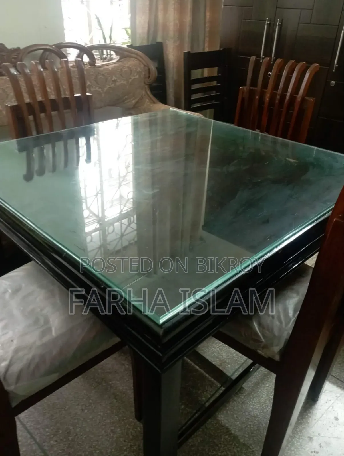 Dining Table and Chair