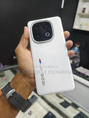 ভিভো আইকিউওও ১৩ ২৫৬ জিবি