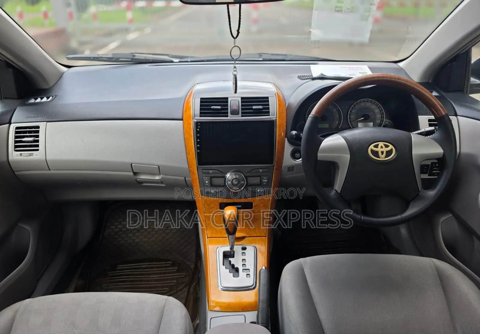 Toyota Axio 2010 Silver