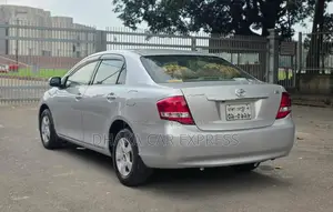 Toyota Axio 2010 Silver