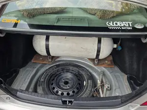 Toyota Axio 2010 Silver