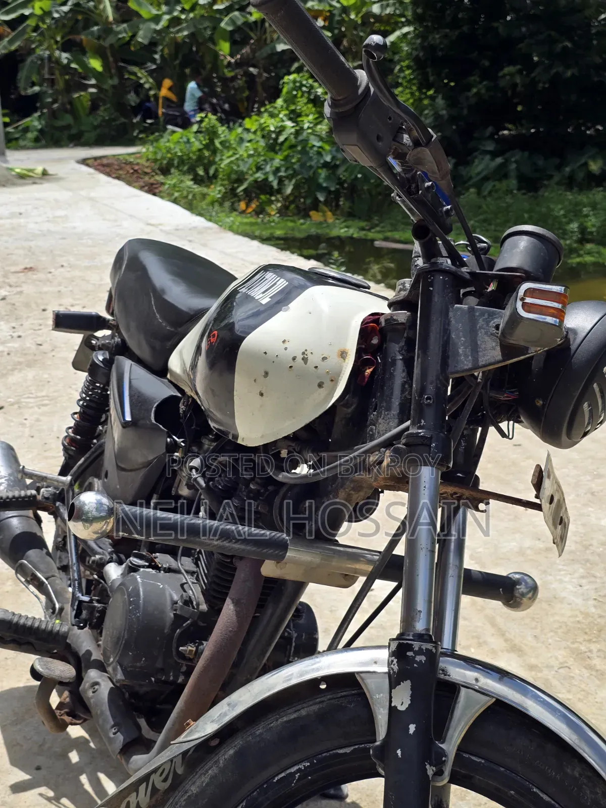 Bajaj Platina 100 2012 White