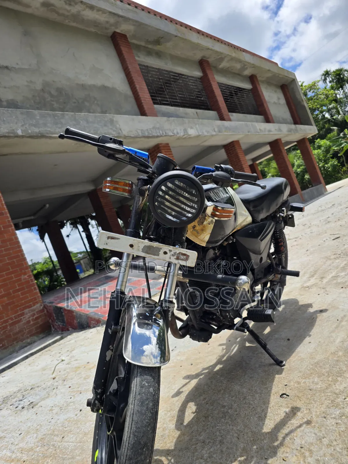 Bajaj Platina 100 2012 White