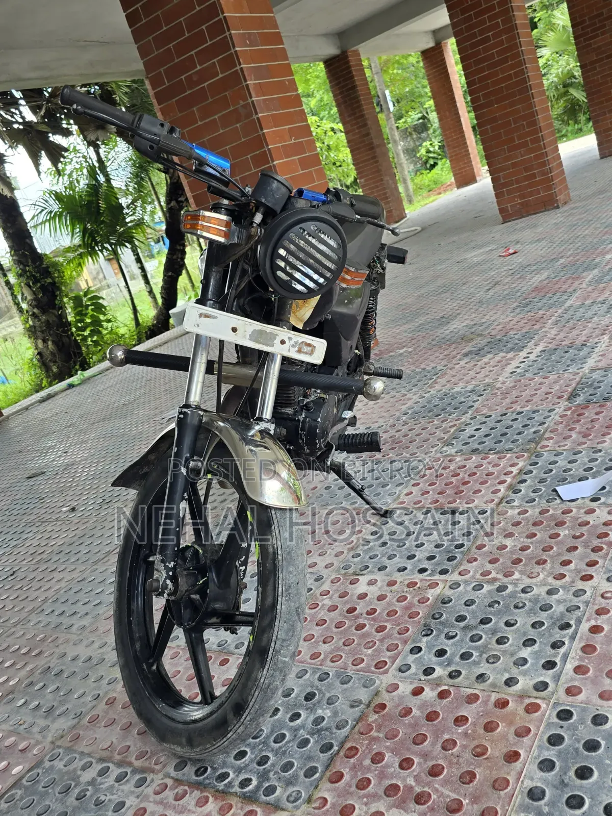 Bajaj Platina 100 2012 White