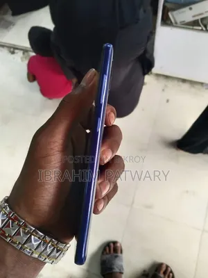 স্যামসাং এ৩১