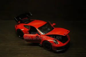 Brand New Porsche 911 GT3 RS Die Cast Model Car | 1:32 Scale | (Red)