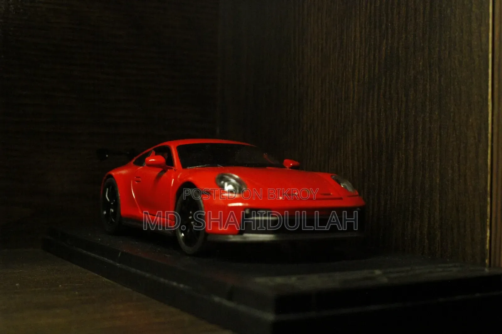 Brand New Porsche 911 GT3 RS Die Cast Model Car | 1:32 Scale | (Red)