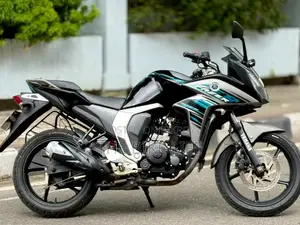 ইয়ামাহা ফেজার এফআই ভি২ ২০২২ ব্ল্যাক
