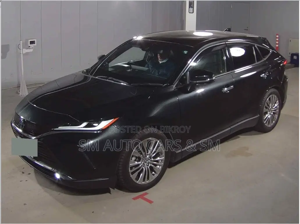 Toyota Harrier 2.5 Hybrid 2021 Black