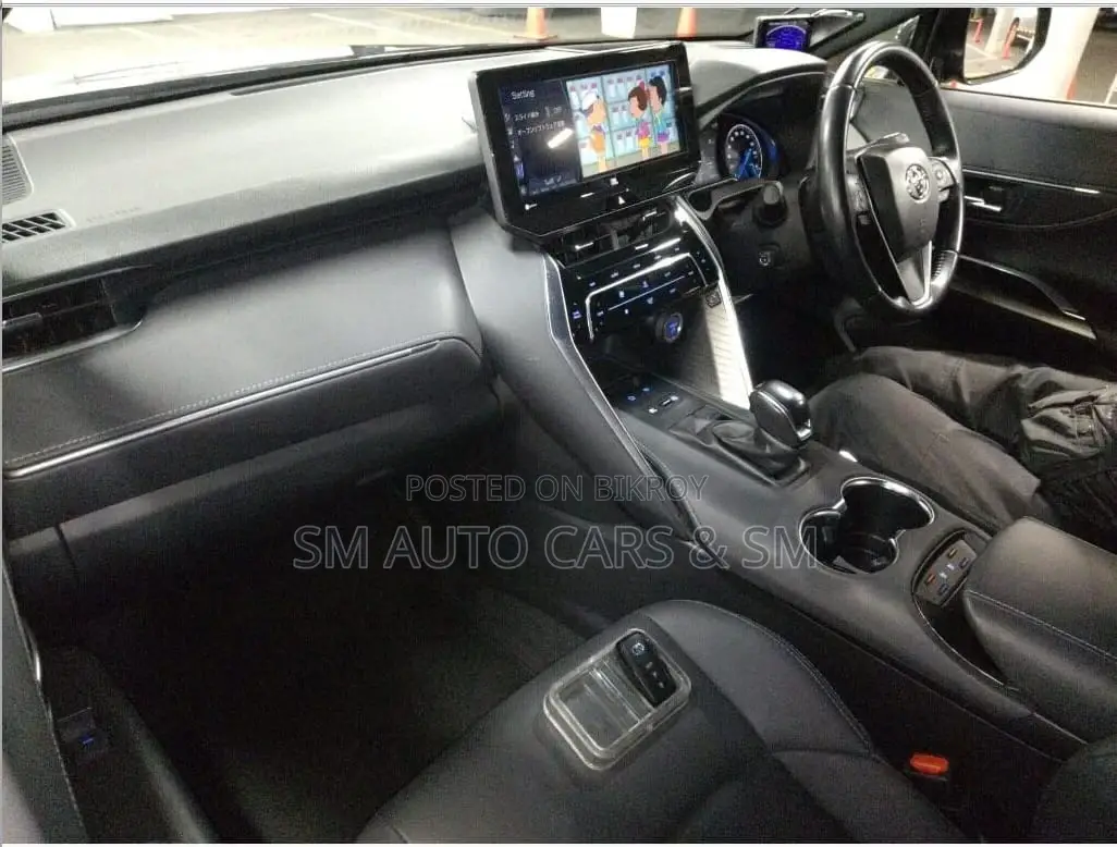 Toyota Harrier 2.5 Hybrid 2021 Black