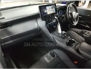 Toyota Harrier 2.5 Hybrid 2021 Black