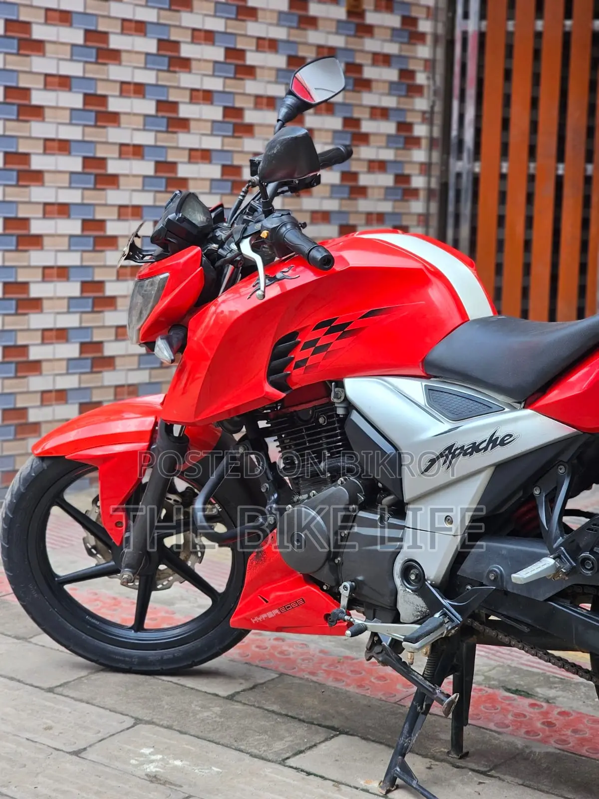 TVS Apache RTR 160 4V 2019 Red