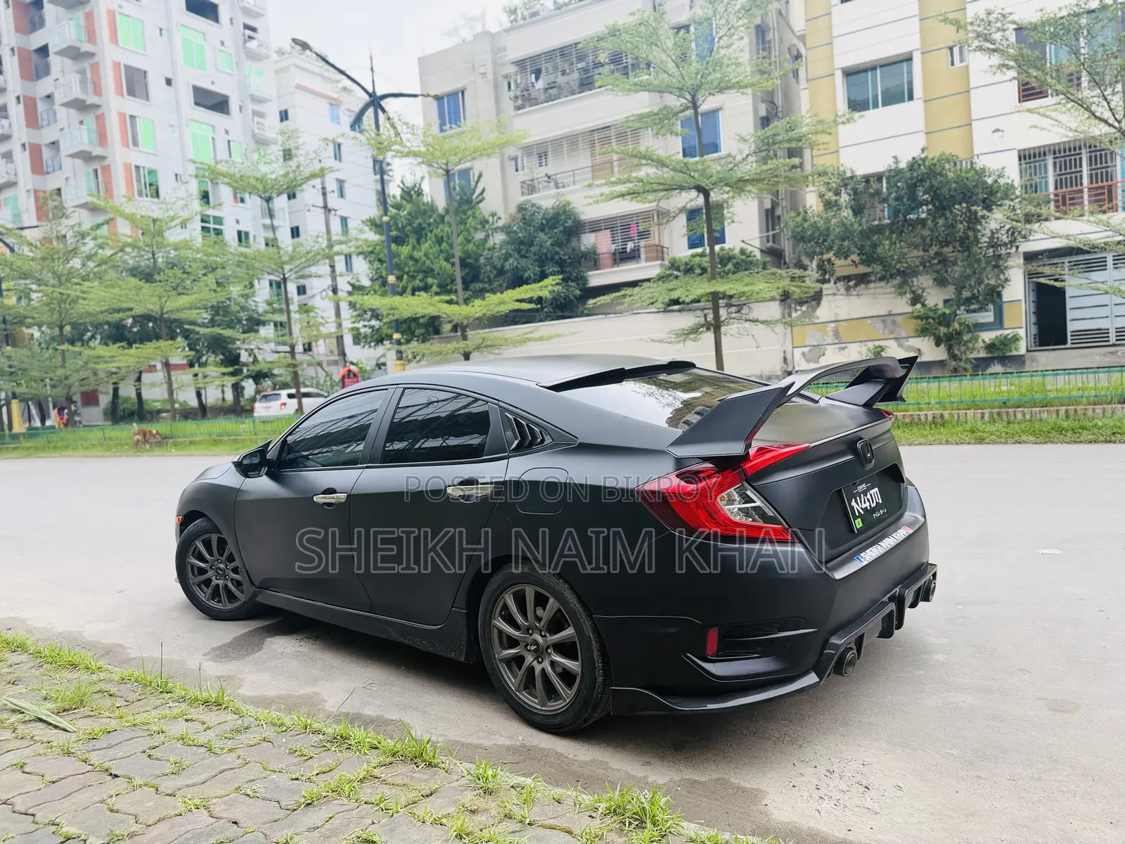 হোন্ডা সিভিক ২০১৭ কালো