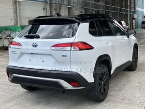 Toyota Corolla Cross 2023 Pearl