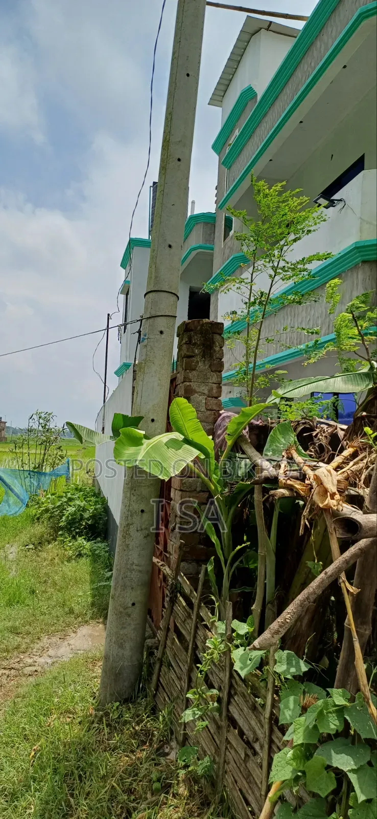 জমি বিক্রয় করতে চাই