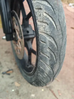 সুজুকি জিক্সার ২০২২ নীল