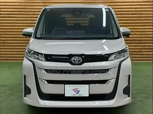 Toyota Noah 2022 ব্রাউন
