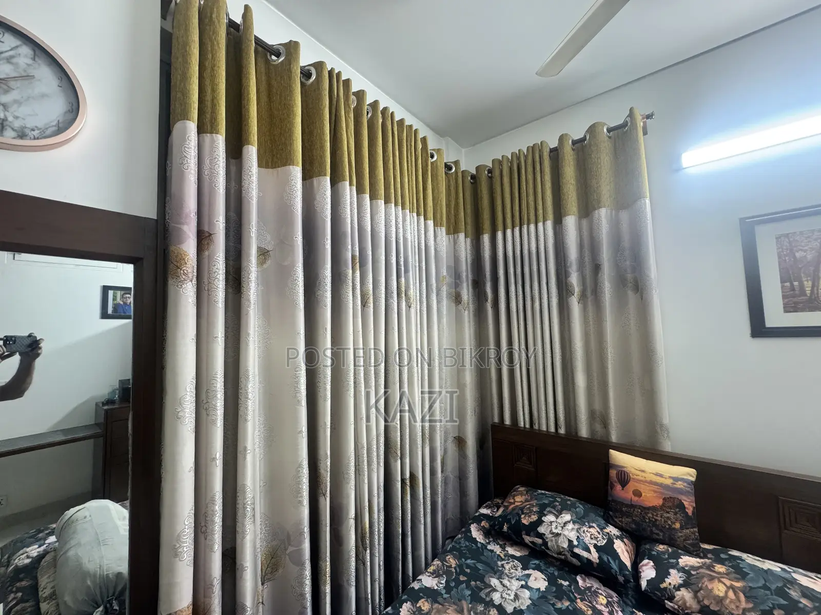 Used Curtain