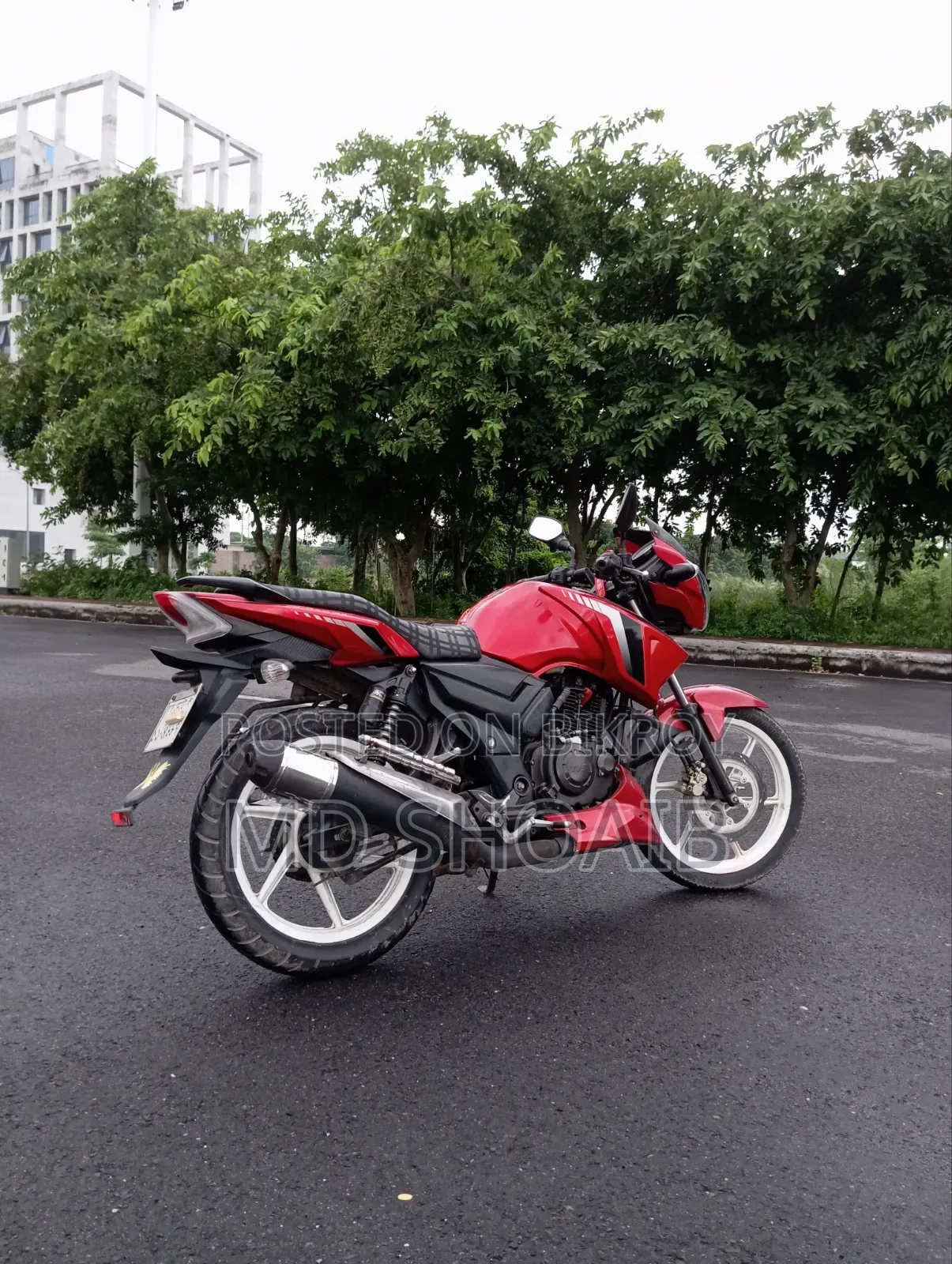 টিভিএস ২০১৭ রেড