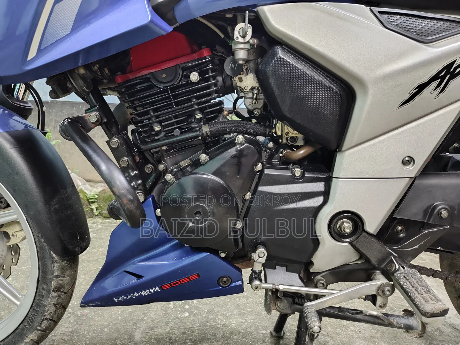 TVS Apache RTR 160 4V 2024 Blue