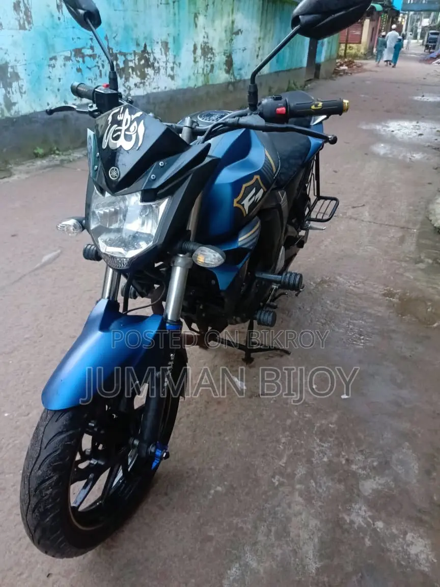 ইয়ামাহা এফজেডএস ভি২ ২০২৫ নীল