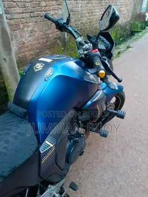 ইয়ামাহা এফজেডএস ভি২ ২০২৫ নীল