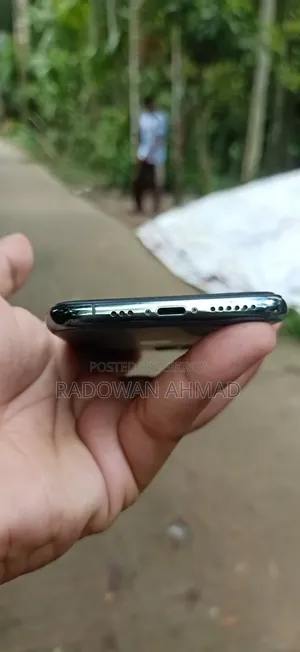 অ্যাপল আইফোন ১১ প্রো ২৫৬ জিবি গ্রে