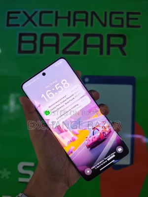 রিয়েলমি ১২৮ জিবি সিলভার