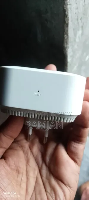 A Xiaomi Wifi Range Extender for Sale