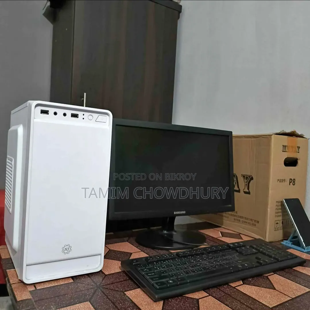 Desktop Computer Samsung 8GB Intel Core I5 HDD 500GB