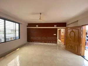 বনানীতে ২৪০০ বর্গফুটের অফিস ভাড়া
