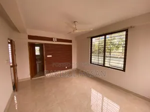 বনানীতে ২৪০০ বর্গফুটের অফিস ভাড়া