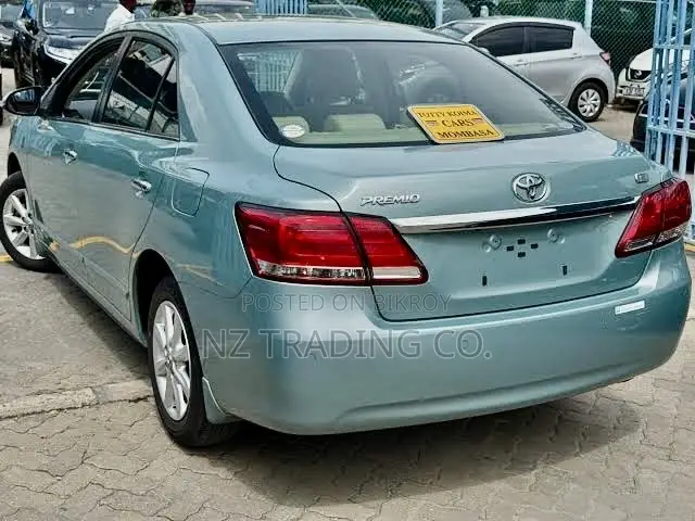 Toyota Premio 2021 Green