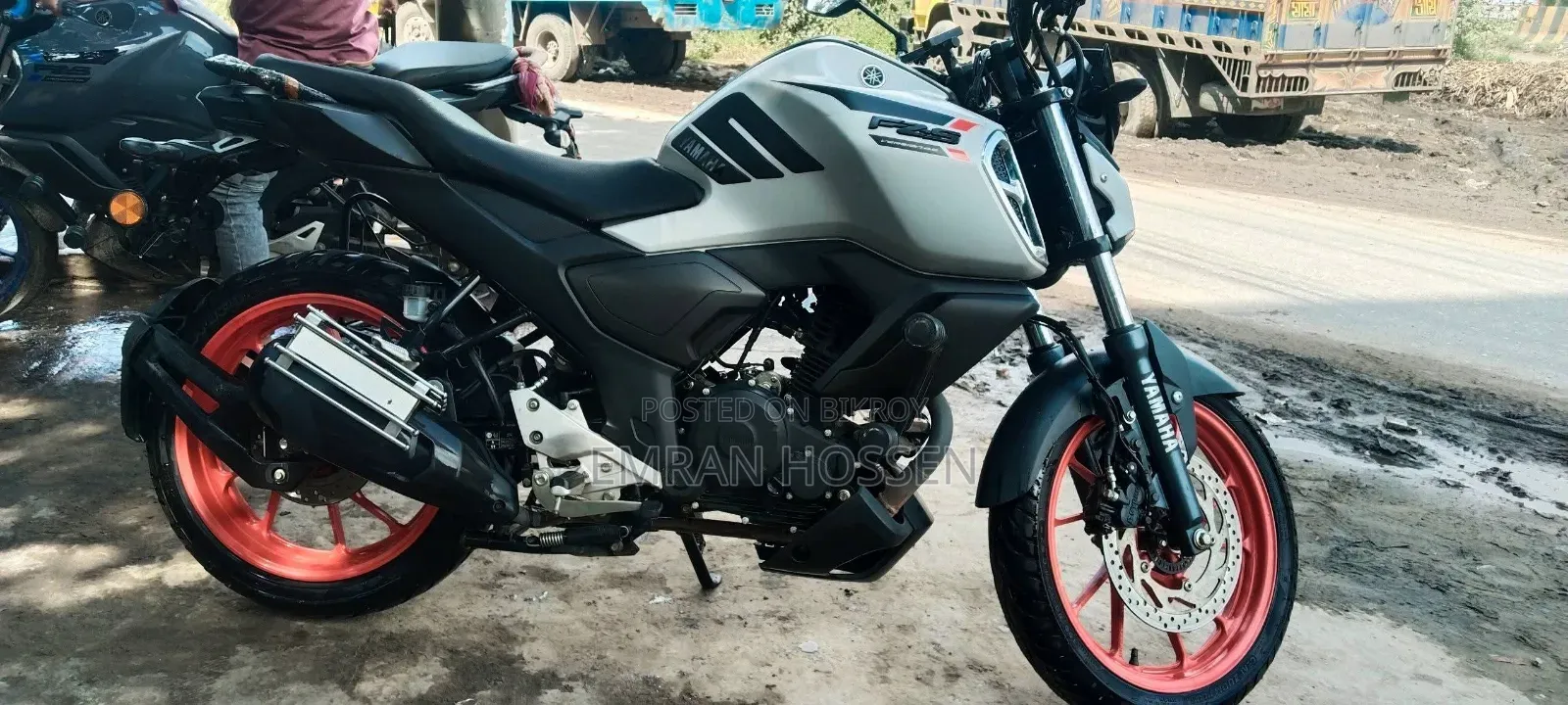 Yamaha FZS V4 2025 White