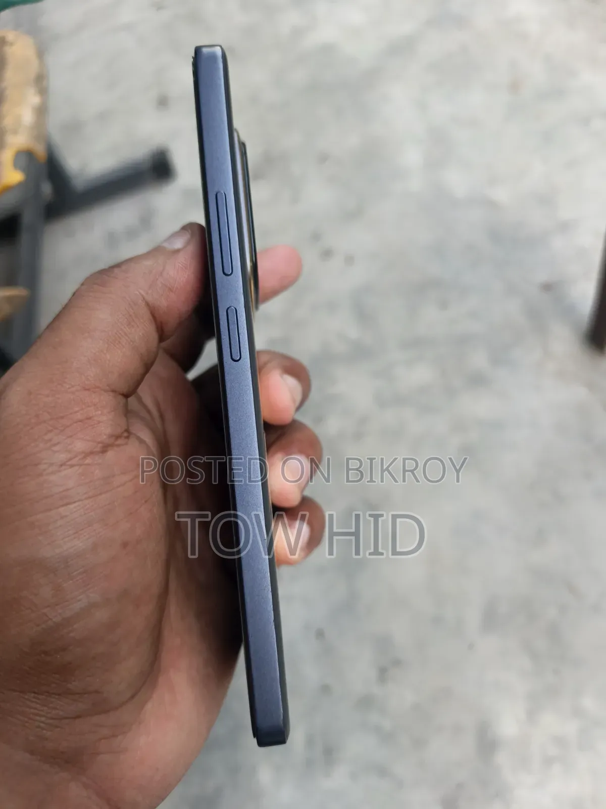 রিয়েলমি ১২৮ জিবি ইয়েলো