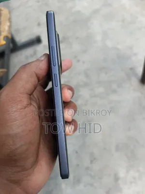 রিয়েলমি ১২৮ জিবি ইয়েলো