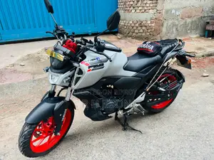 Yamaha FZS V4 2025 White