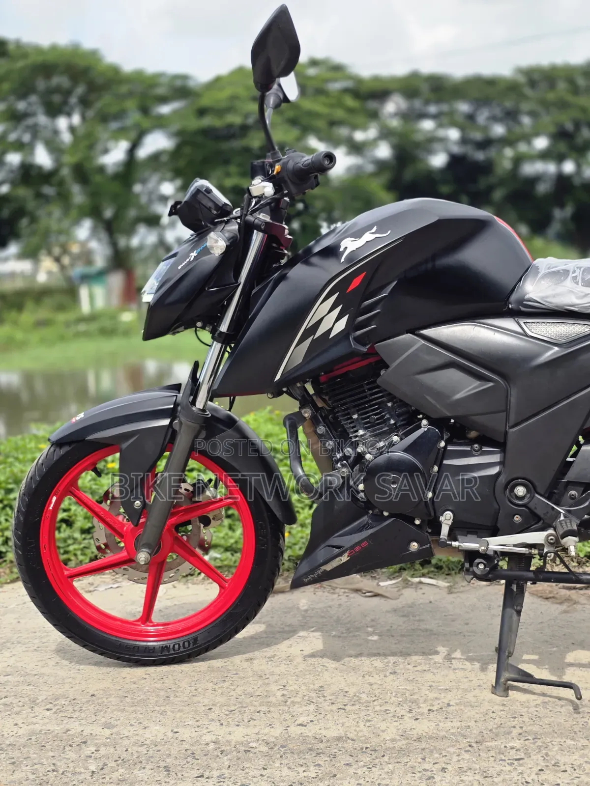 TVS Apache RTR 160 4V Fi 2025 Black