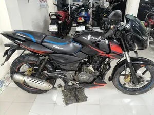বাজাজ পালসার ১৫০ ২০২০ ব্ল্যাক