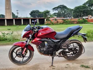 New Suzuki Gixxer 2022 Red
