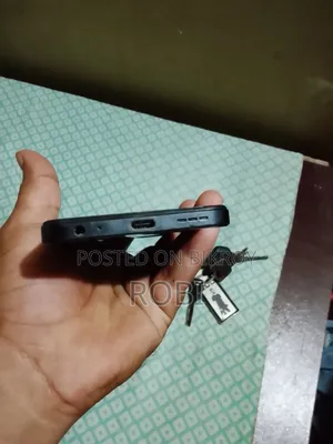 Infinix Hot 30i 128 GB Black