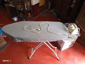 আইরন এবং টেবিল। ফিলিপস। সিঙ্গাপুরে তৈরি