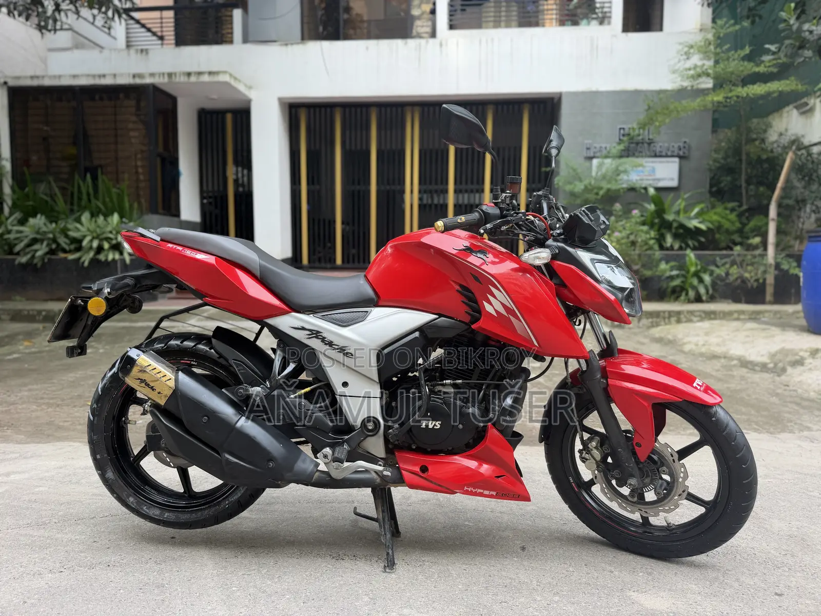 টিভিএস আপাচে আরটিআর ১৬০ ৪ভি ২০২১ লাল