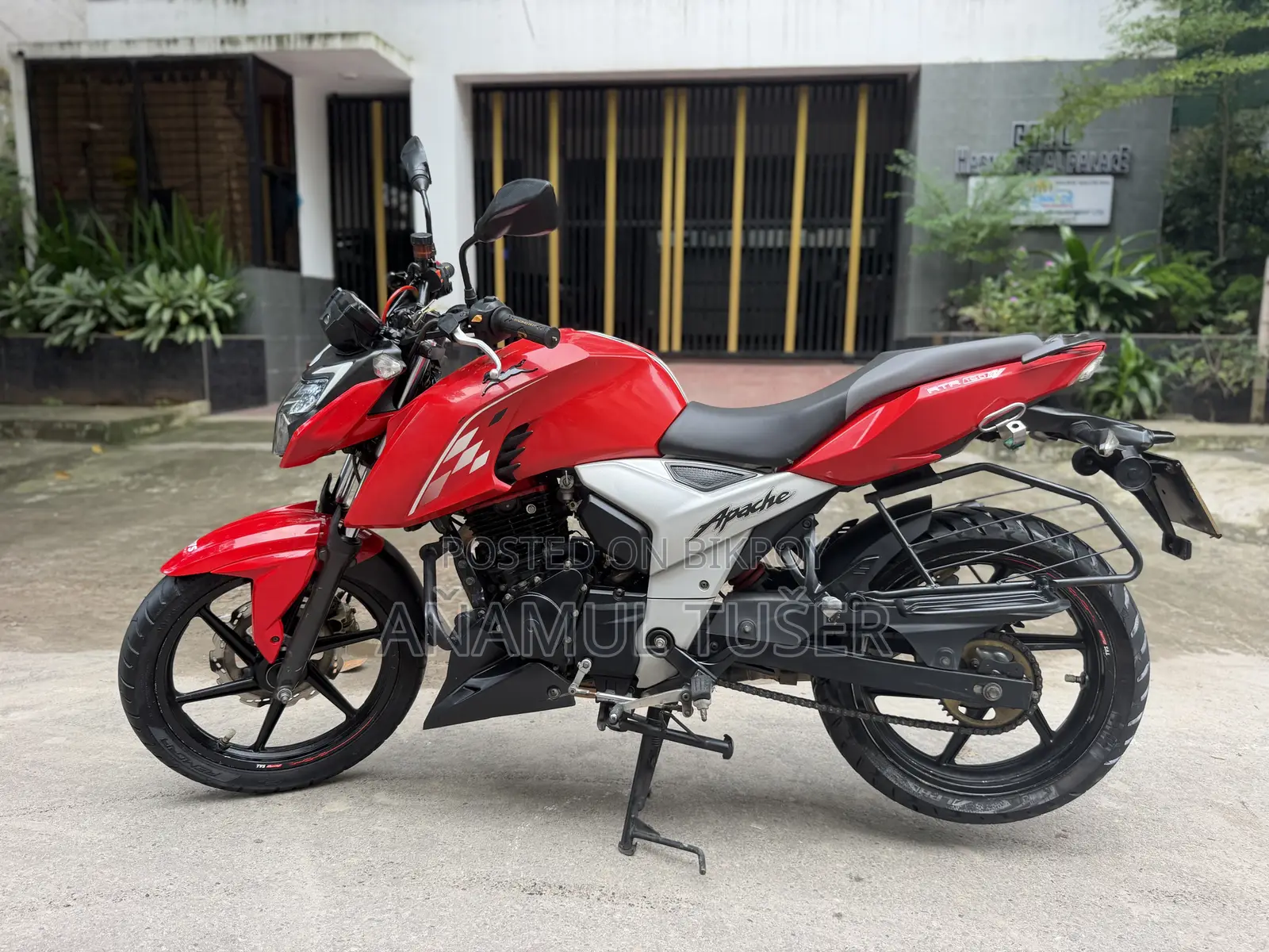 টিভিএস আপাচে আরটিআর ১৬০ ৪ভি ২০২১ লাল